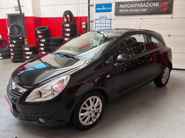 Opel Corsa 1.2 3 porte Enjoy