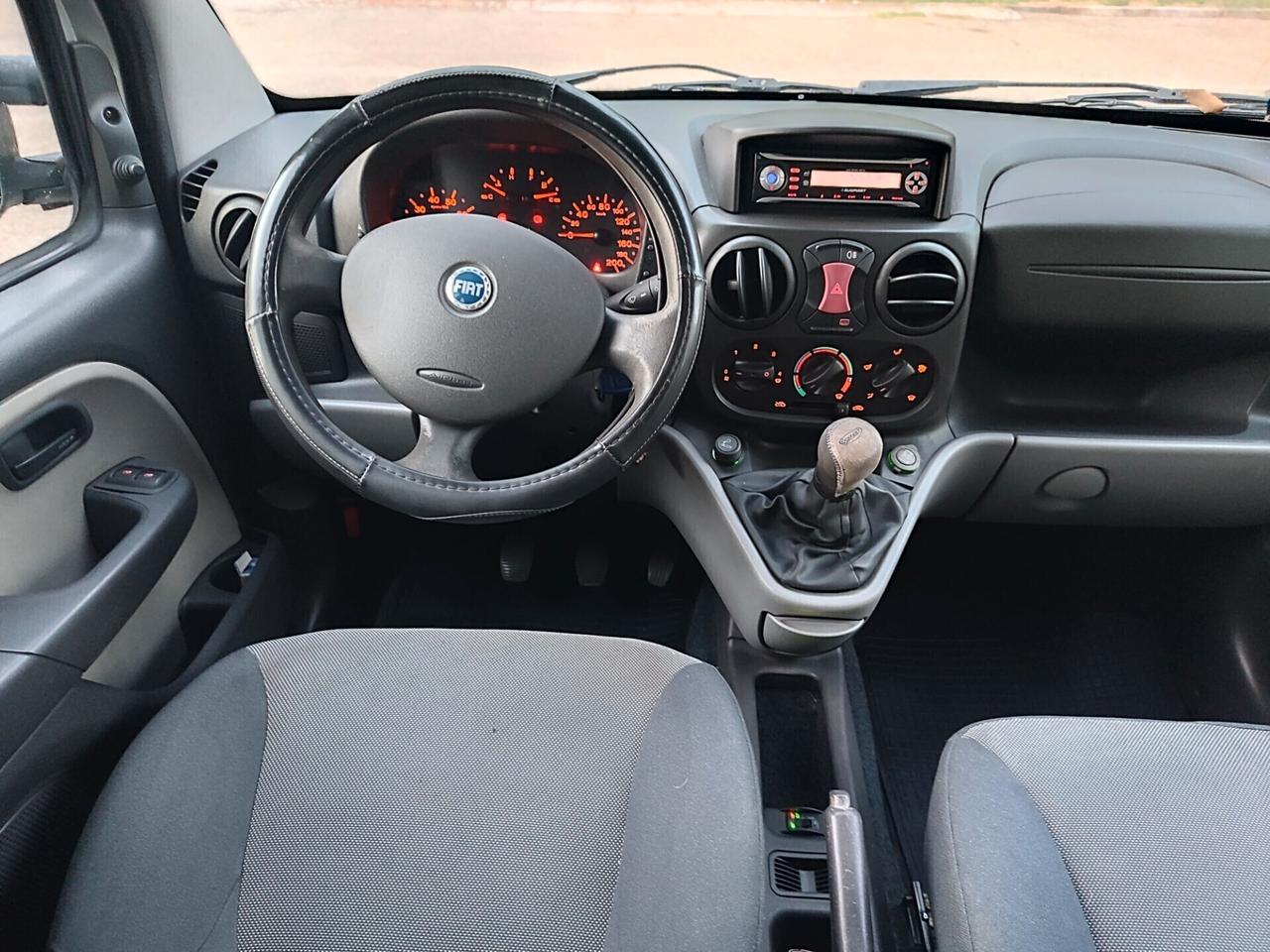 FIAT DOBLO 2007 A METANO DI CASA POCHI KM NUOVO