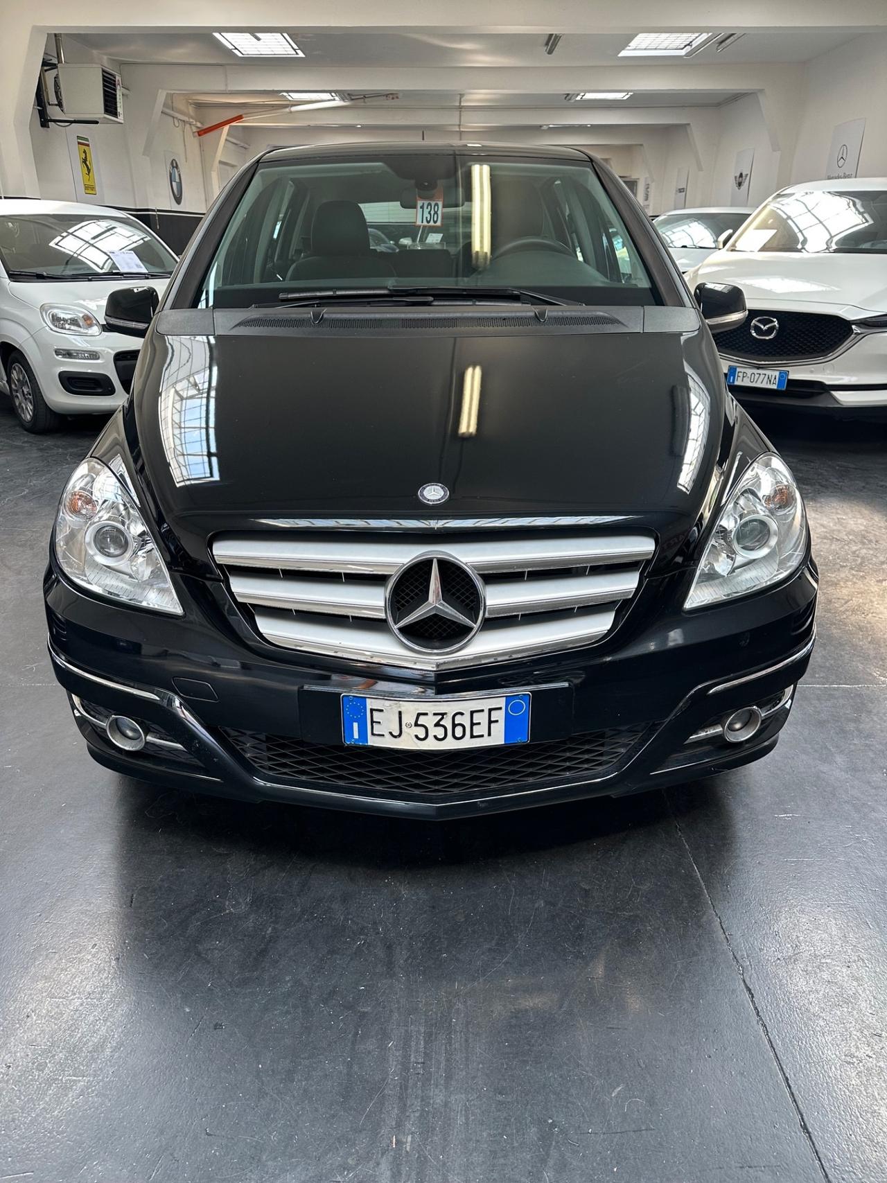Mercedes-benz B 180 BlueEFFICIENCY Premium
