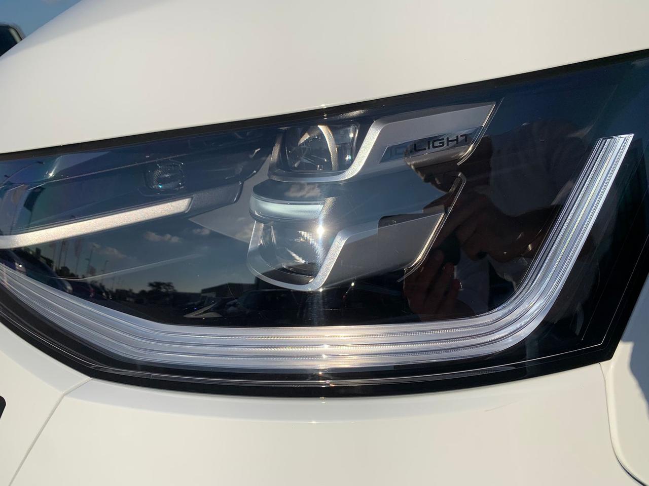 Volkswagen T7 Transporter t7 32 kombi 2.0 tdi 150cv l1