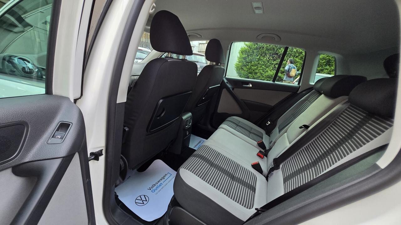 Volkswagen Tiguan 2.0 TDI DPF 4MOTION DSG Sport &