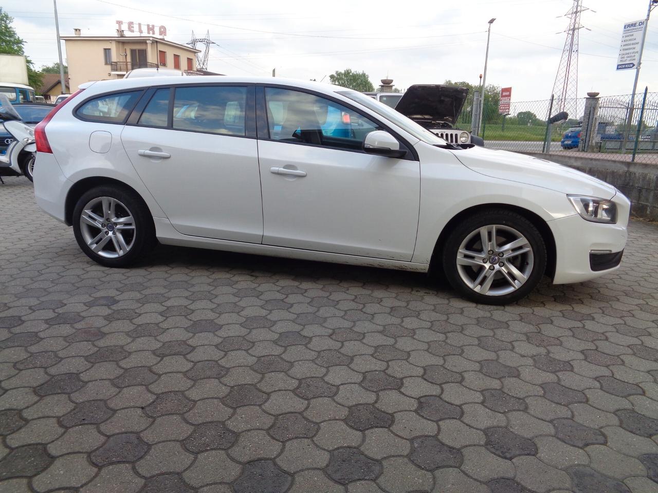 Volvo V60 D3 Momentum