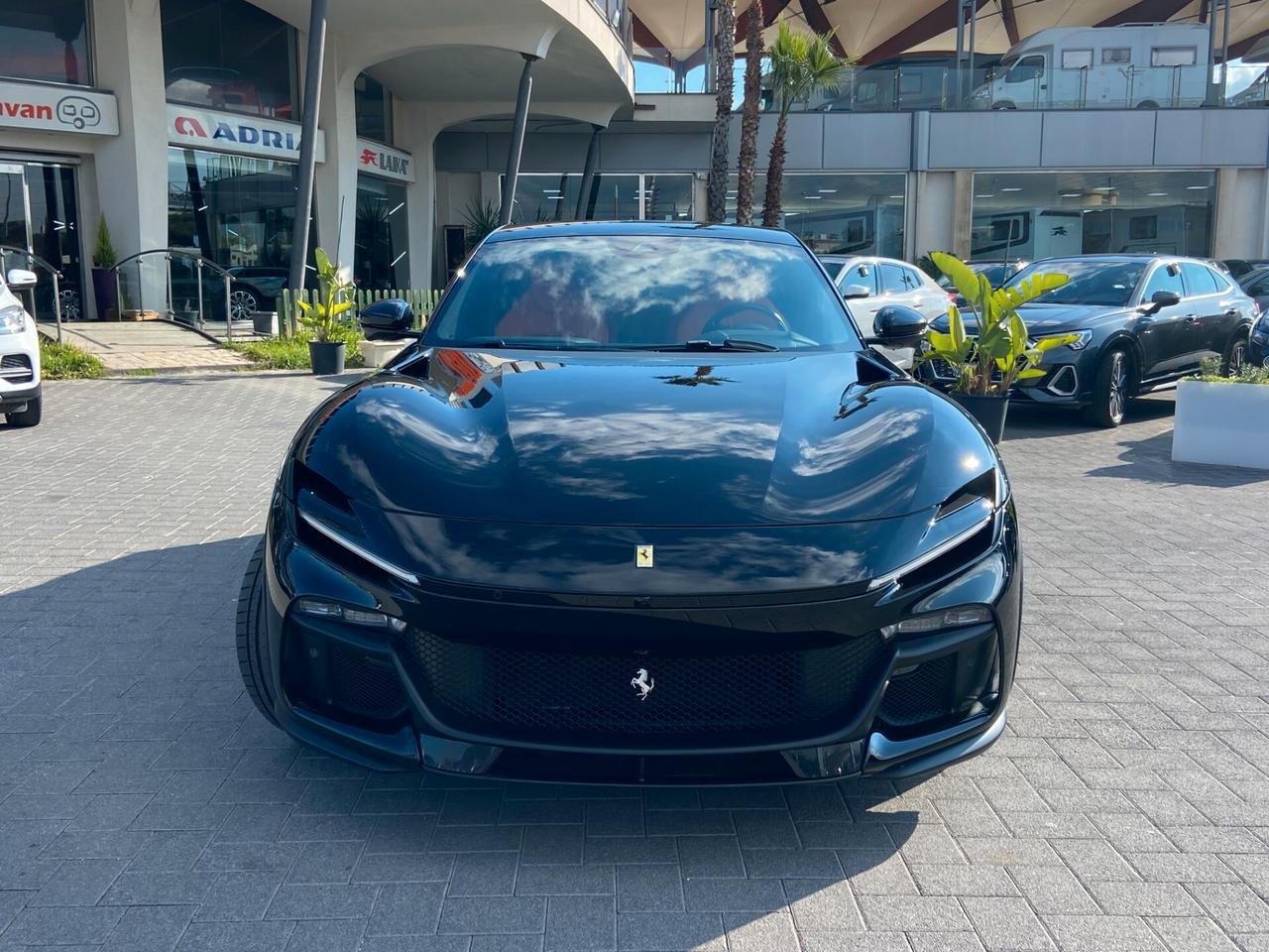 Ferrari Purosangue 6.5