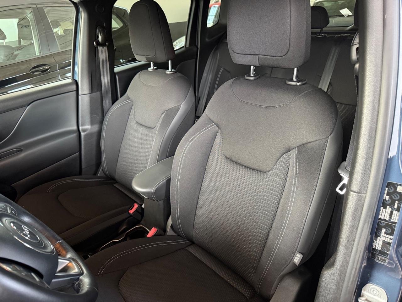 Jeep Renegade 1.3 T4 DDCT Limited