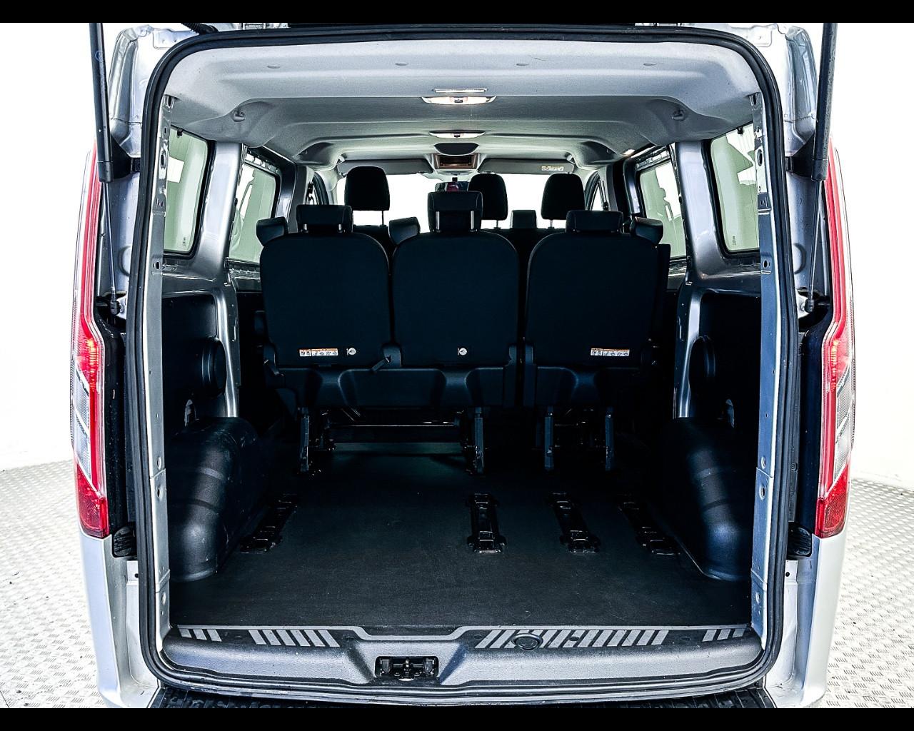 FORD Transit Custom 1ª s - Transit Custom 320 2.0 EcoBlue Hybrid 130 PC Combi Trend