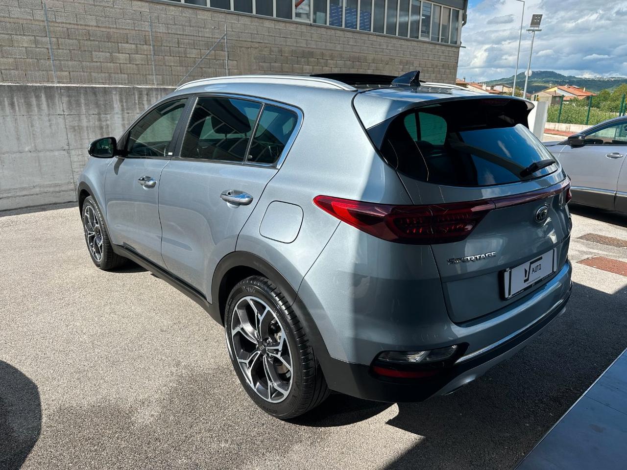 Kia Sportage 1.6 crdi mhev GT Line Panorama Sunroof pack awd 136cv dct