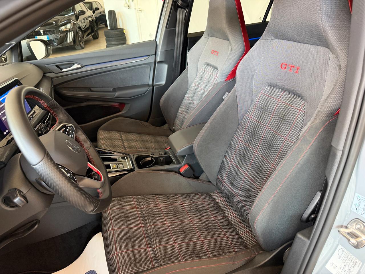Volkswagen Golf GTI 2.0 TSI DSG TETTO APRIBILE+CERCHI19