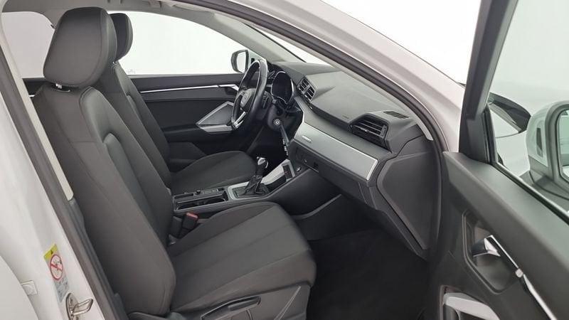 Audi Q3 Q3 35 TDI S tronic Business Advanced