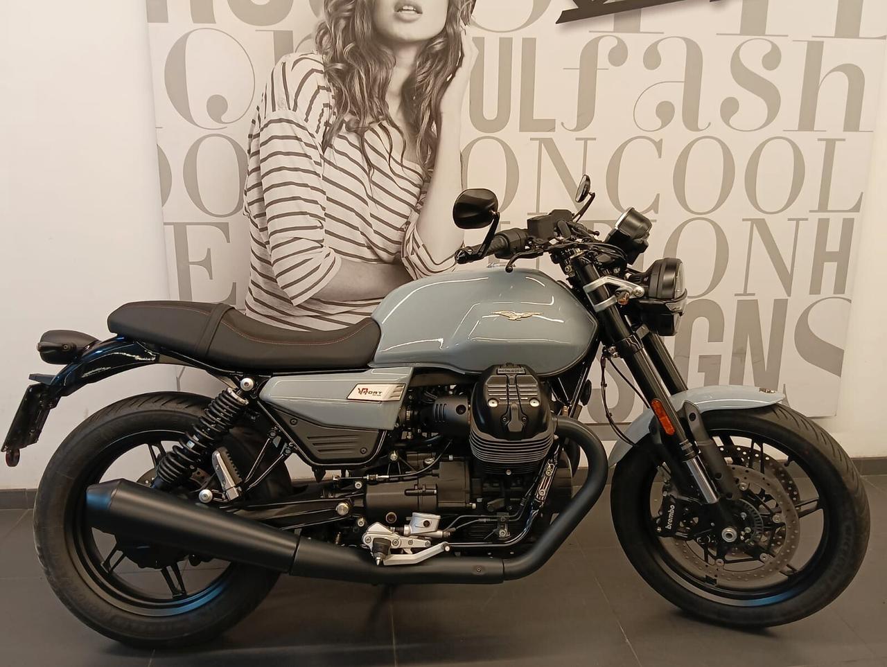 Moto Guzzi V7 V SPORT E5+