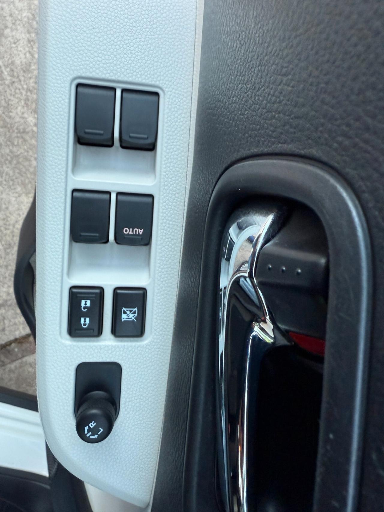 Suzuki Ignis 1.2 Dualjet iTop AGS B COLOR AUTOMATICA