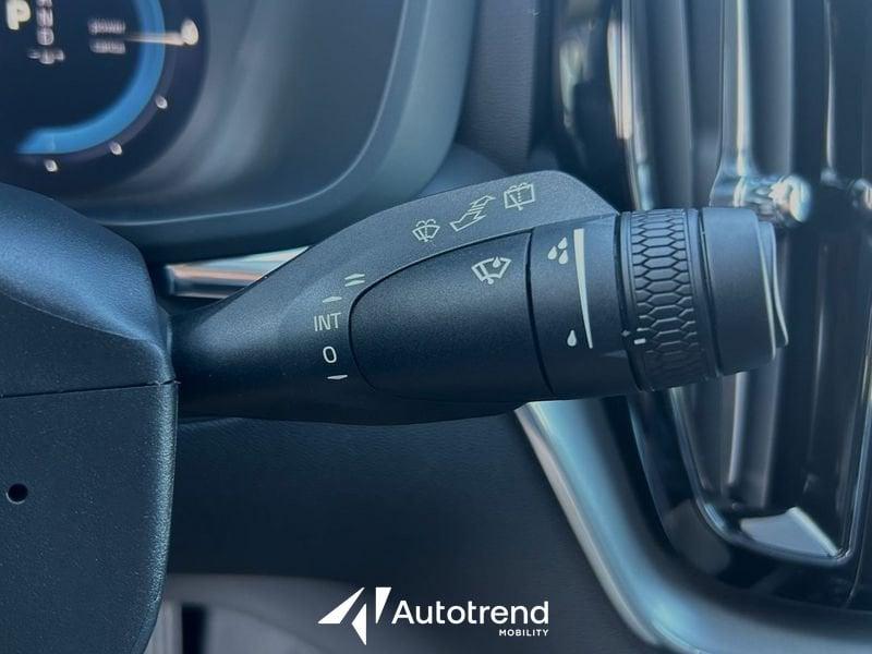 Volvo XC60 T6 Recharge Plug-in Hybrid 253+145 CV AWD Automatico Core