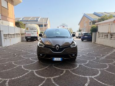 Renault Grand Scenic dCi 160 CV EDC Energy Initiale Paris