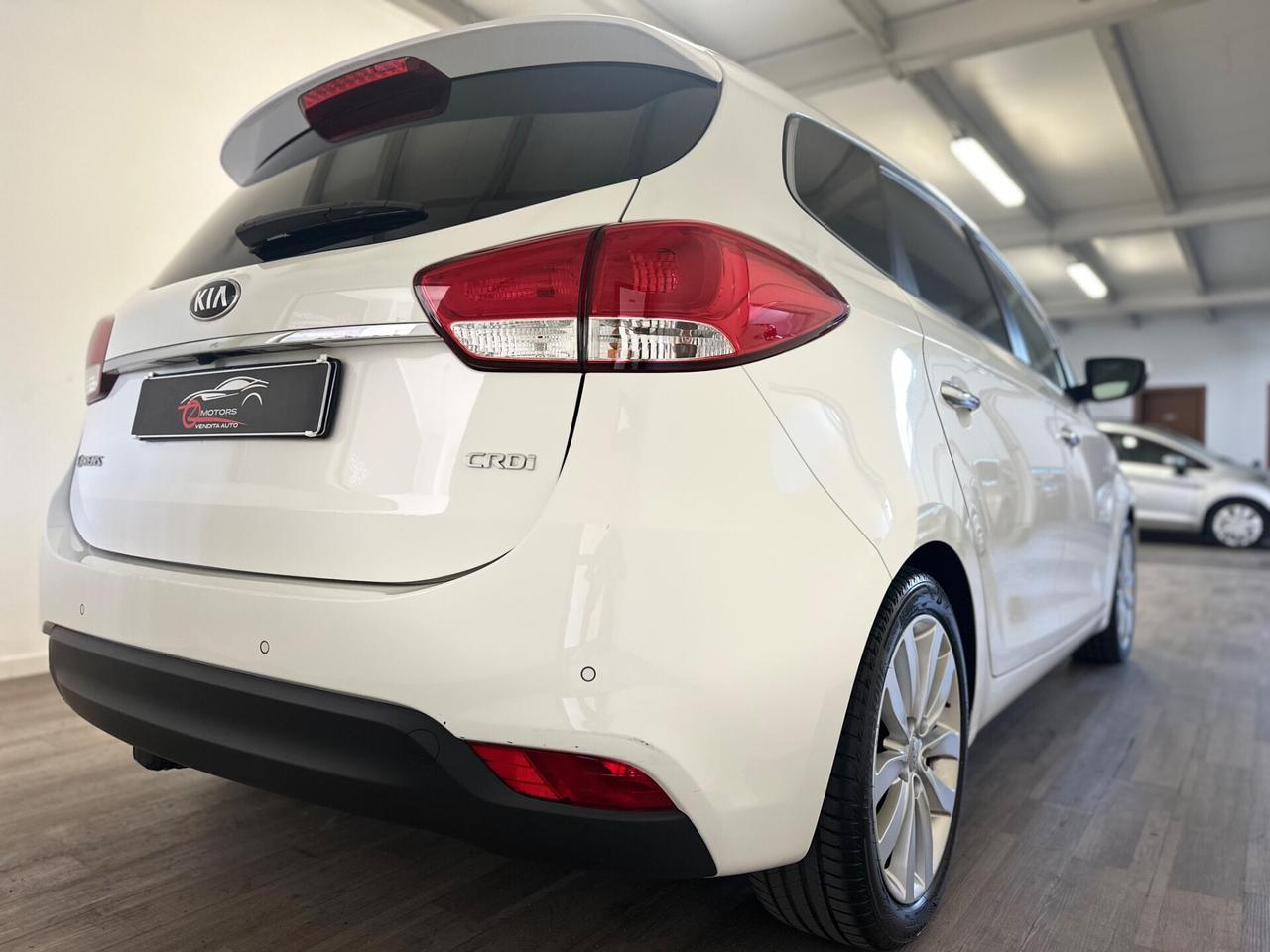 Kia Carens 1.7 CRDi 115 CV Class 7 POSTI GANCIO TRAINO
