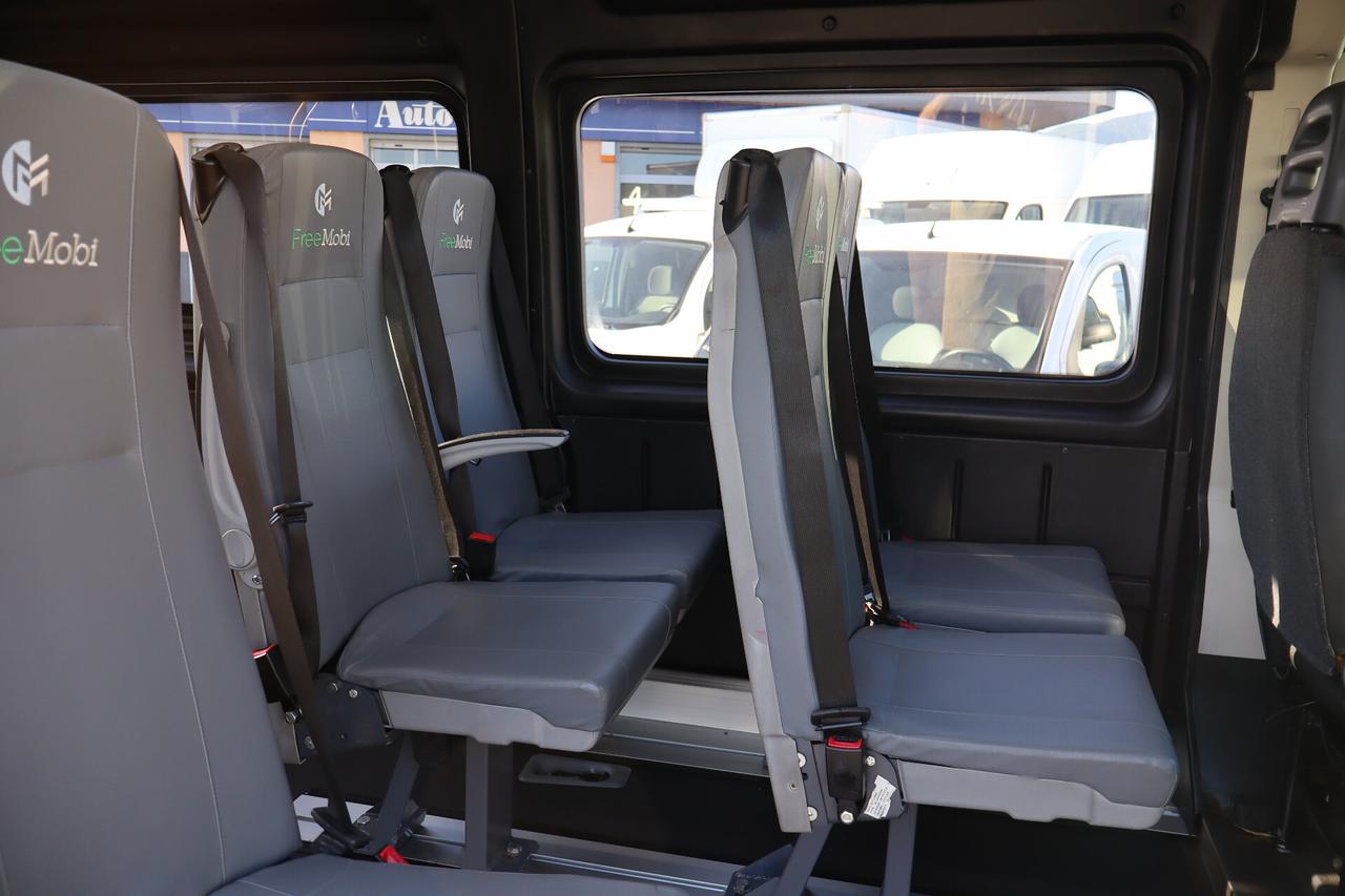 Peugeot Boxer 2.2 Bluehdi 140 Cv - Trasporto Disabili - Sollevatore Elettrico doppio braccio