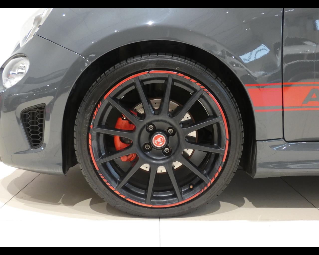 ABARTH 695 - 695 1.4 Turbo T-Jet XSR Yamaha Limited Edition
