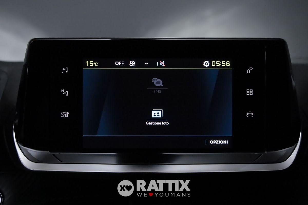 Peugeot e-2008 motore elettrico 100kW Allure Pack