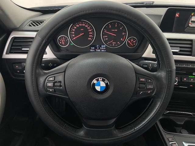 BMW 318 d Touring