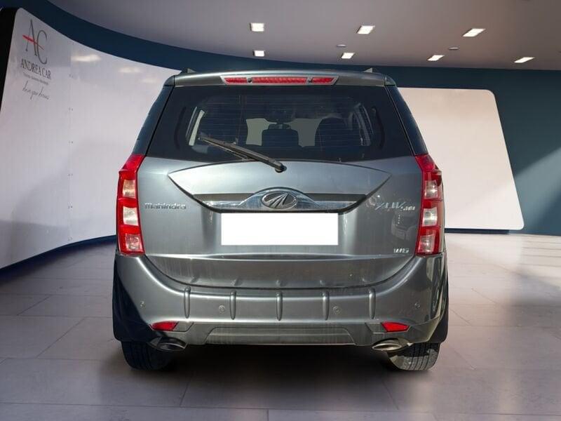 Mahindra XUV500 XUV500 2.2 16v W10 fwd