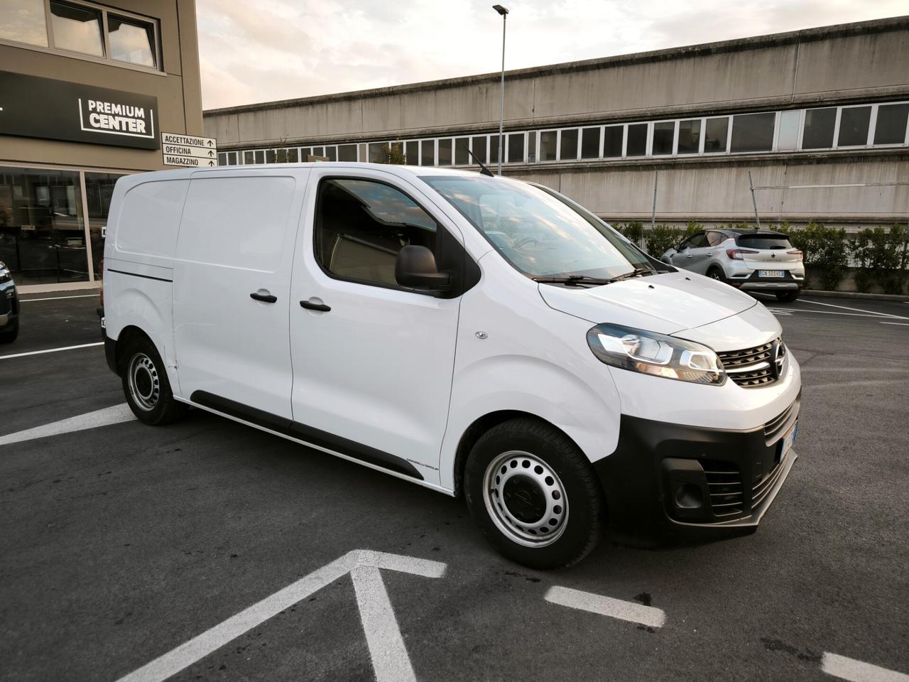 Opel Vivaro 1.5 Diesel 100CV S&S PL-TN M Furgone Enjoy