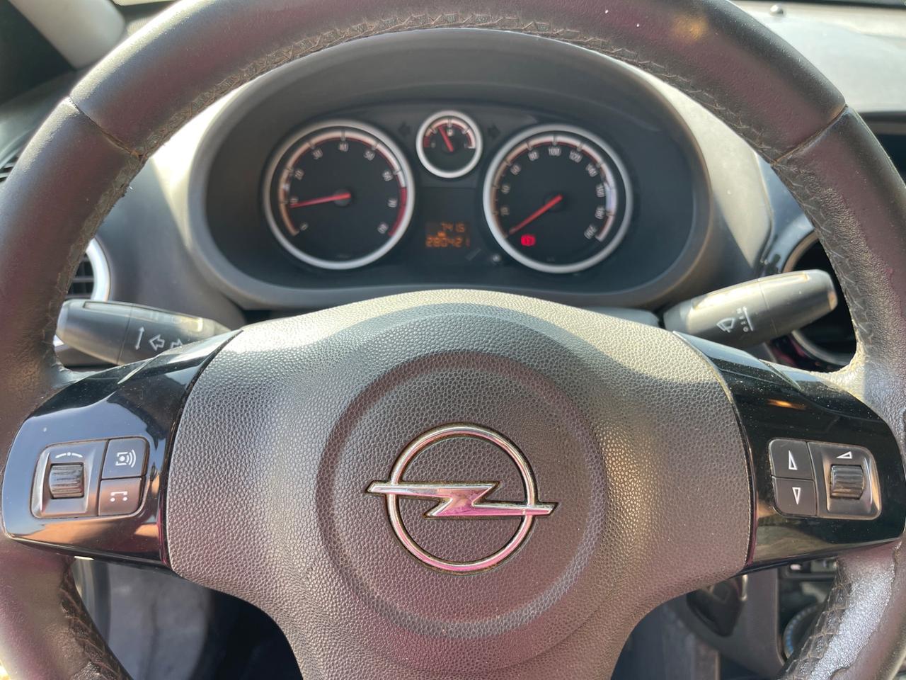 Opel Corsa 1.2 5 porte Easytronic Club