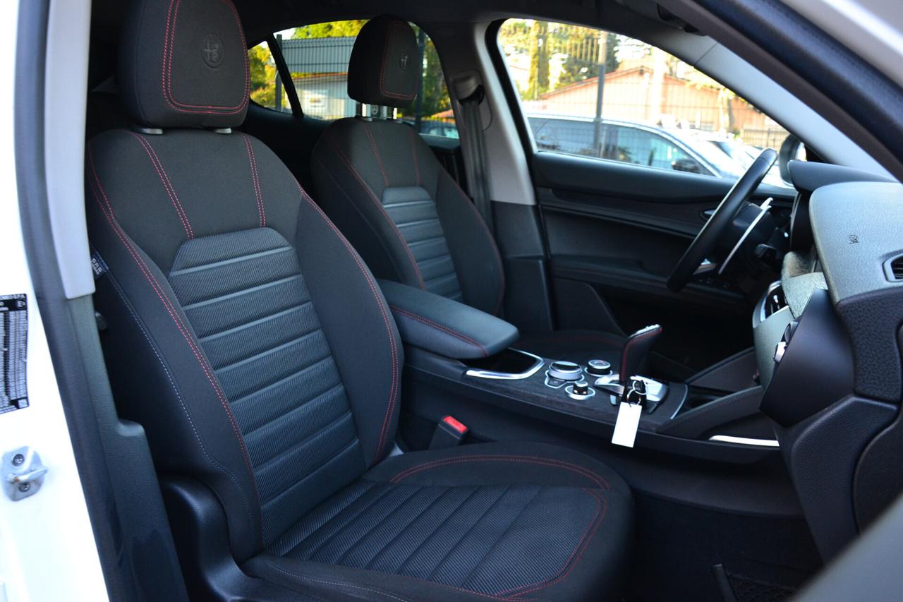 Alfa Romeo Stelvio 2.2 160CV AT8 **PREZZO VERO**LED-NAV-RCAM+PDC