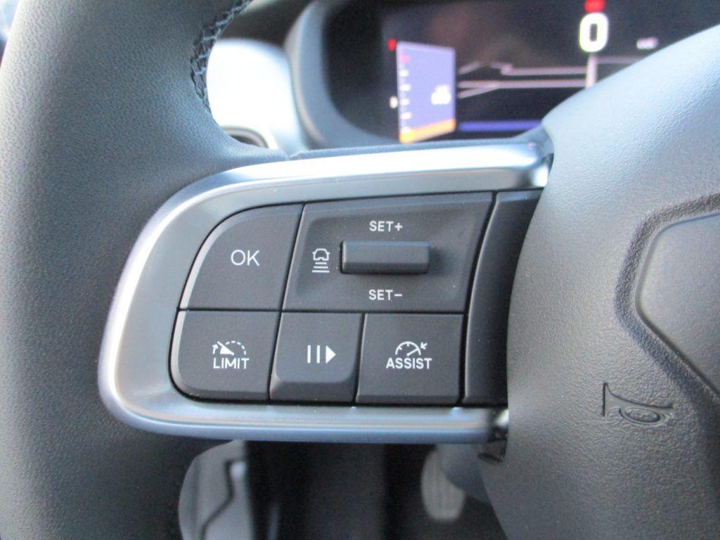 Jeep Avenger 1.2 Turbo Summit - CarPlay/Led/Camera