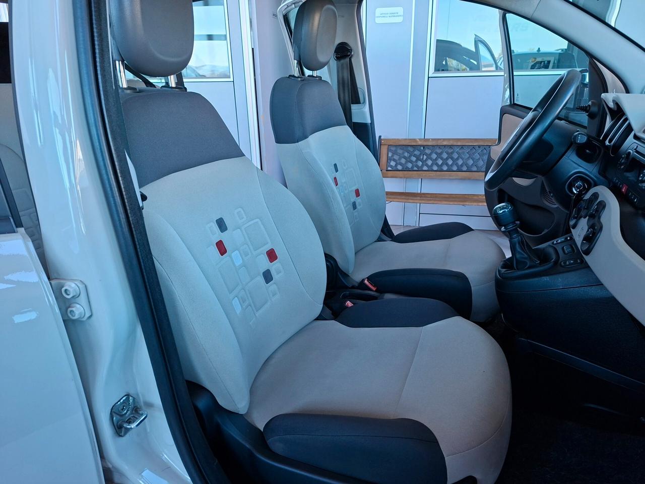 Fiat Panda 0.9 TwinAir Turbo Natural Power Lounge