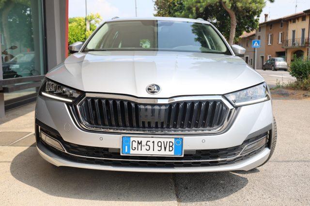 SKODA Octavia 2.0 TDI EVO SCR 150 CV DSG Wagon Executive ACC Led