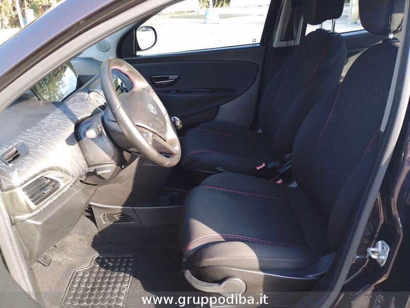 Lancia Ypsilon III 2011 Benzina 0.9 t.air elefantino ecochic metano 80cv