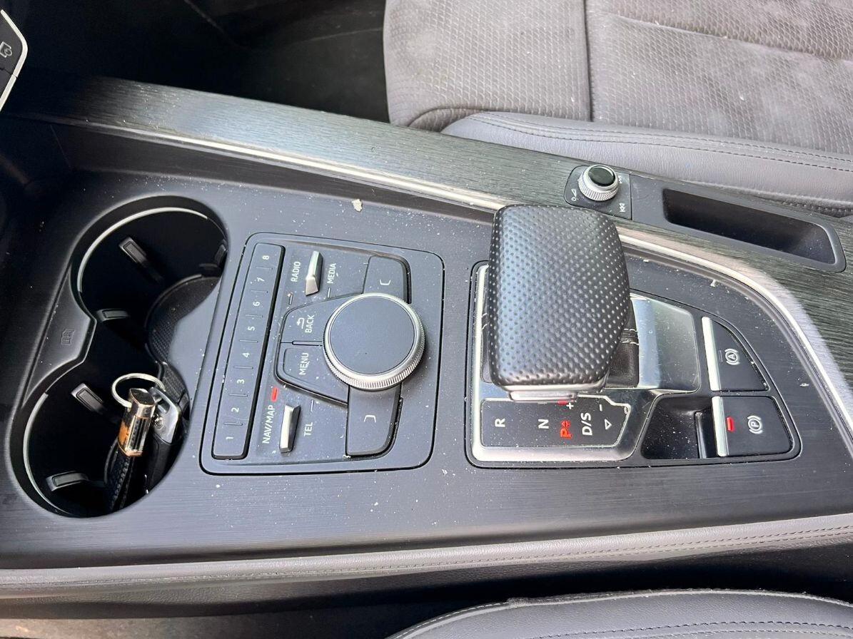 Audi A4 Avant 40 TFSI S tronic S line edition