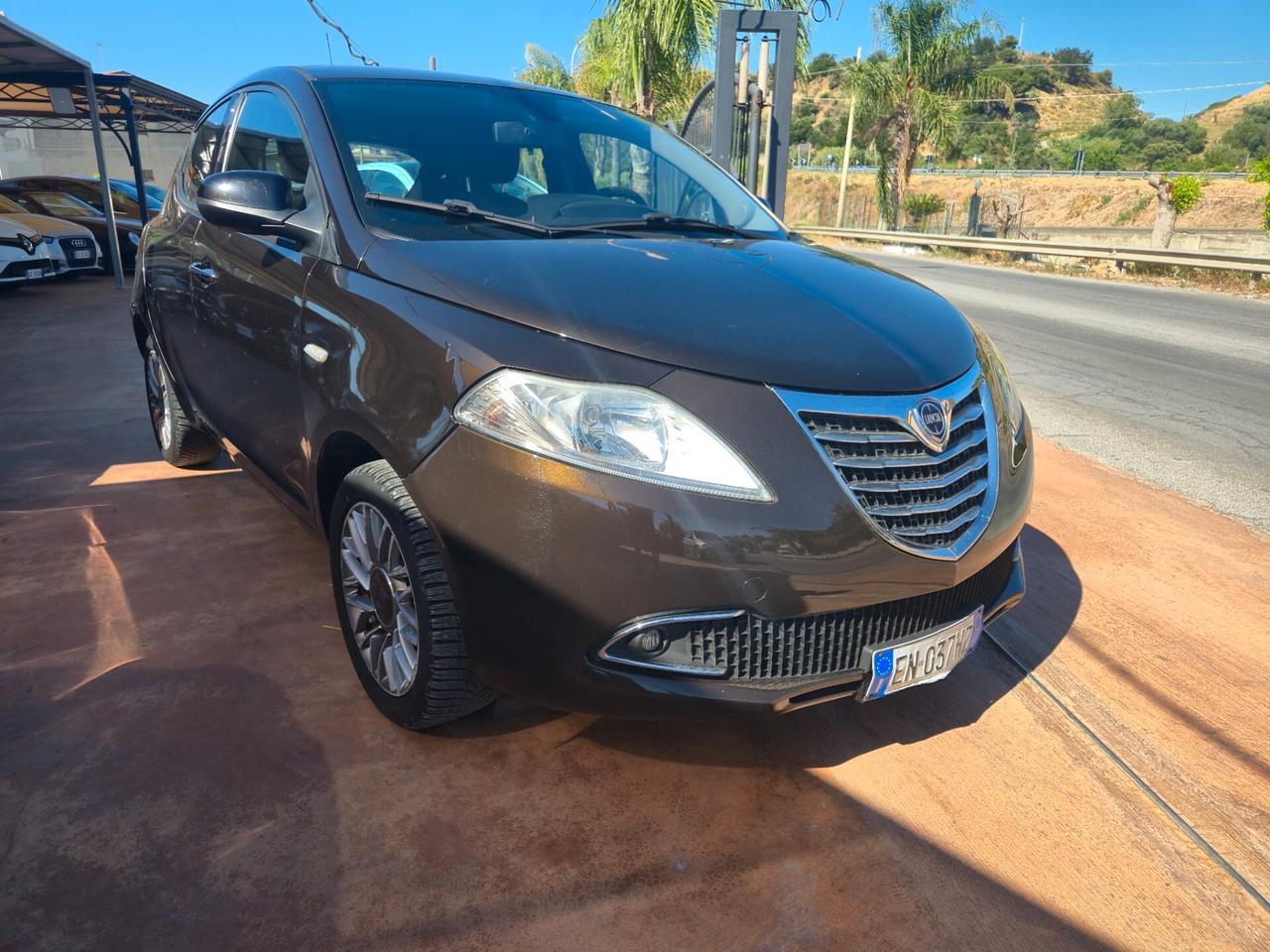 Lancia Ypsilon 1.2 69 CV 5 porte GPL Ecochic Gold
