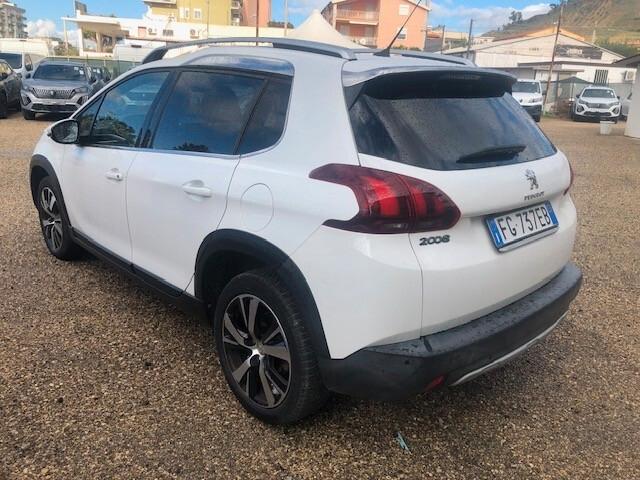 Peugeot 2008 BlueHDi 100 Allure