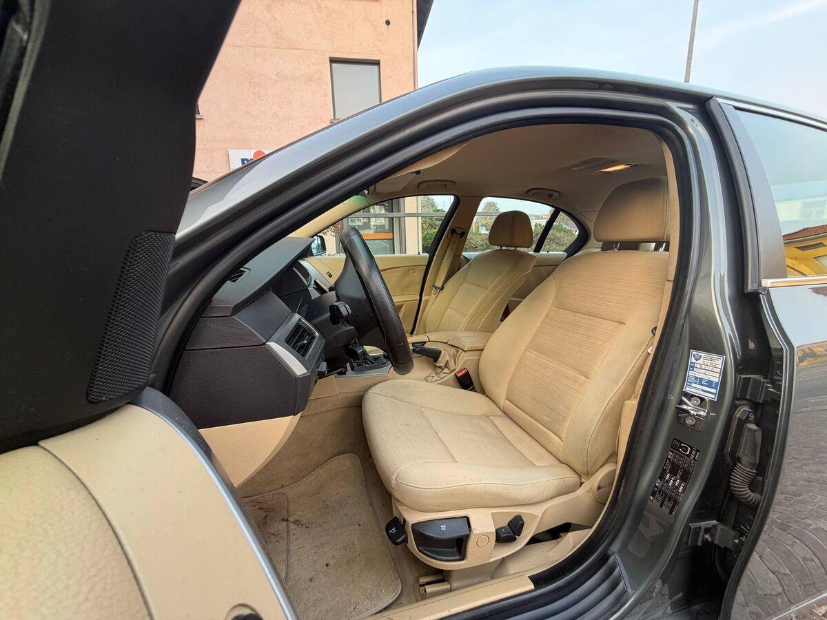 BMW Serie 5 Berlina 525d Futura c pelle