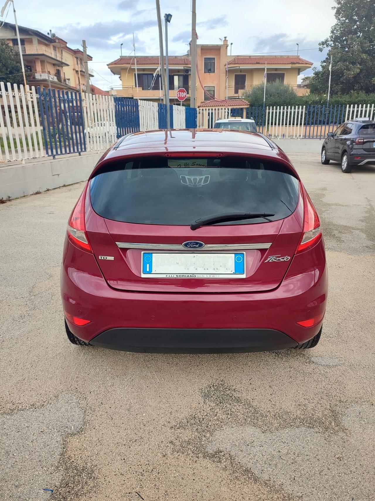 Ford Fiesta 1.4 TDCi 68CV 3 porte Titanium