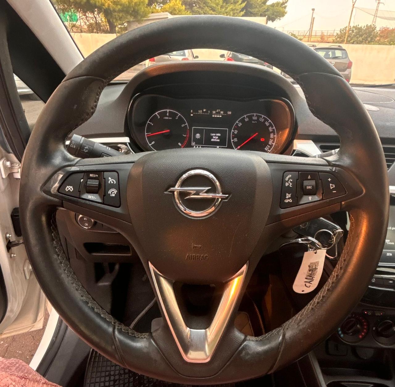 Opel Corsa 1.2 5 porte b-Color