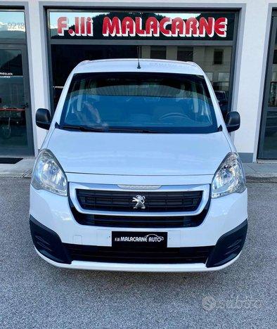 PEUGEOT Partner Tepee BlueHDi 75 Active