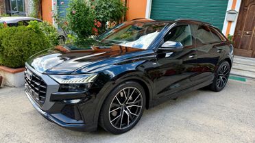 Audi Q8 50 TDI 286 CV quattro S-Line