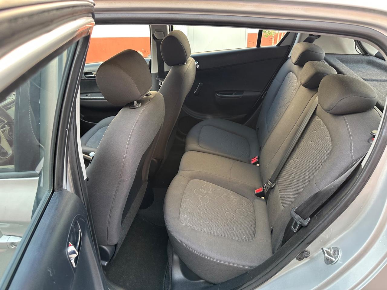 Hyundai i20 GPL Neopatentati Garanzia 12 Mesi