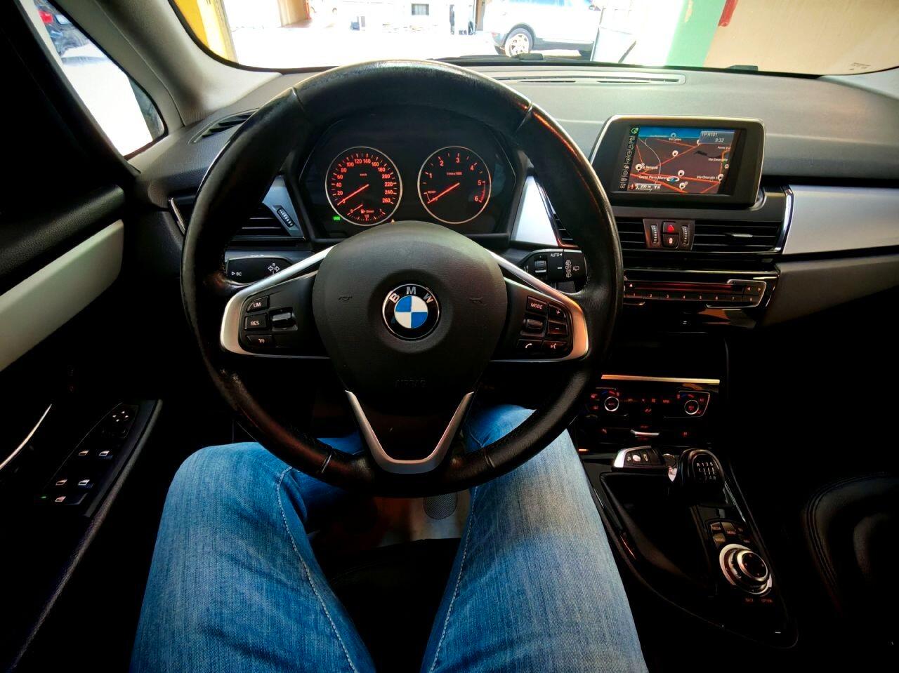 Bmw 216 216d Active Tourer Luxury