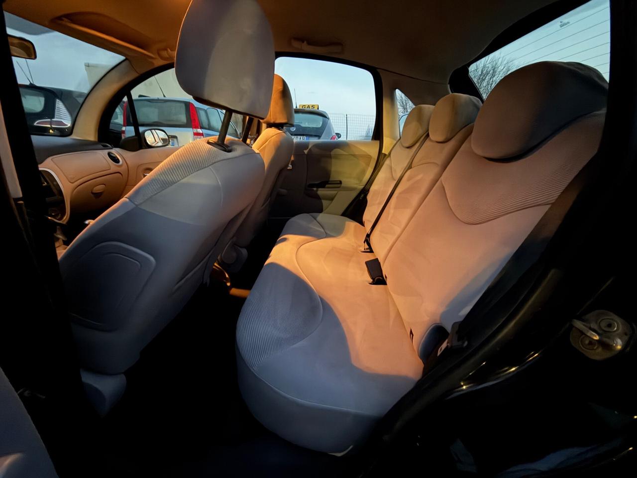 Citroen C3 1.1 (130.000KM) NEOPATENTATI