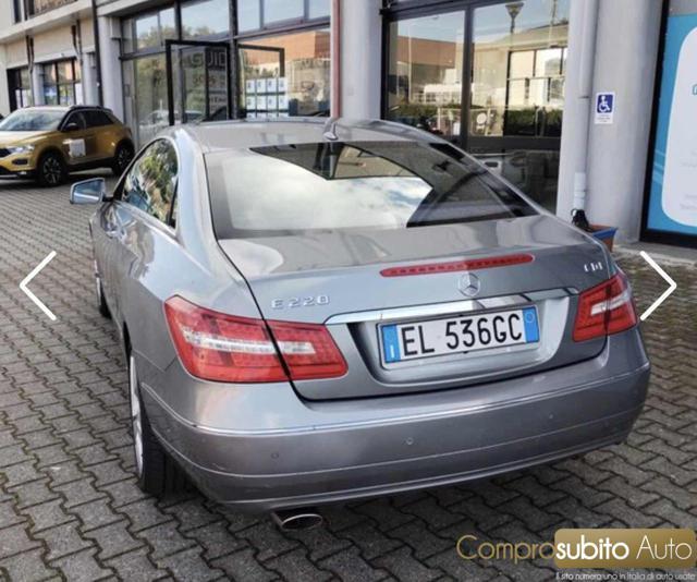 MERCEDES-BENZ E 220 CDI Coupé BlueEFFICIENCY