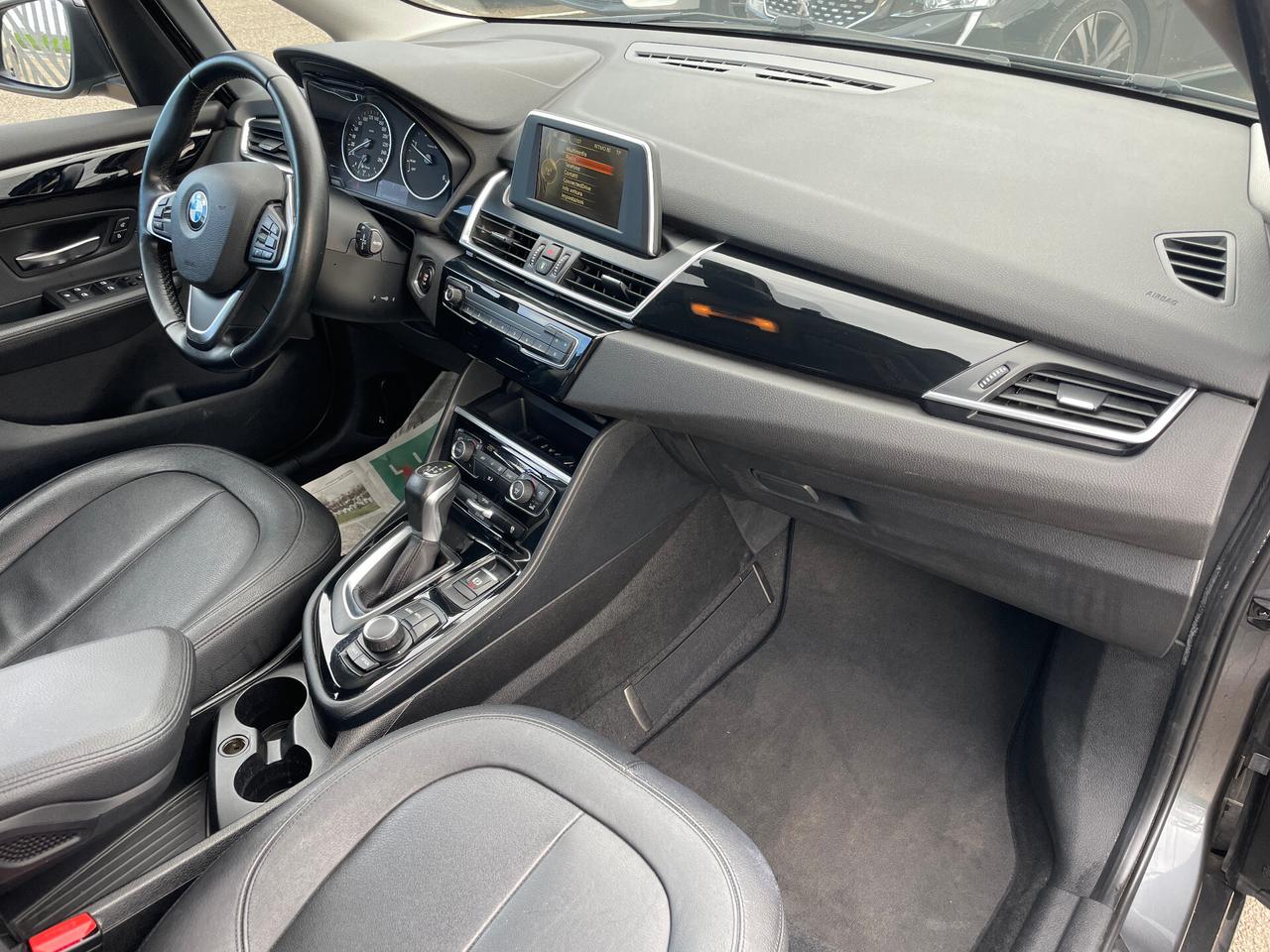 Bmw 218d Active Tourer Luxury auto