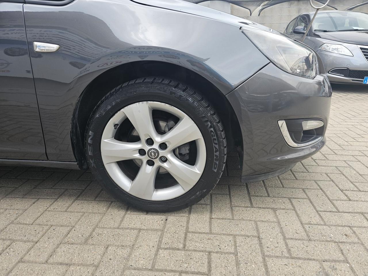 Opel Astra 1.3 CDTI 95CV 5 porte EcoFlex