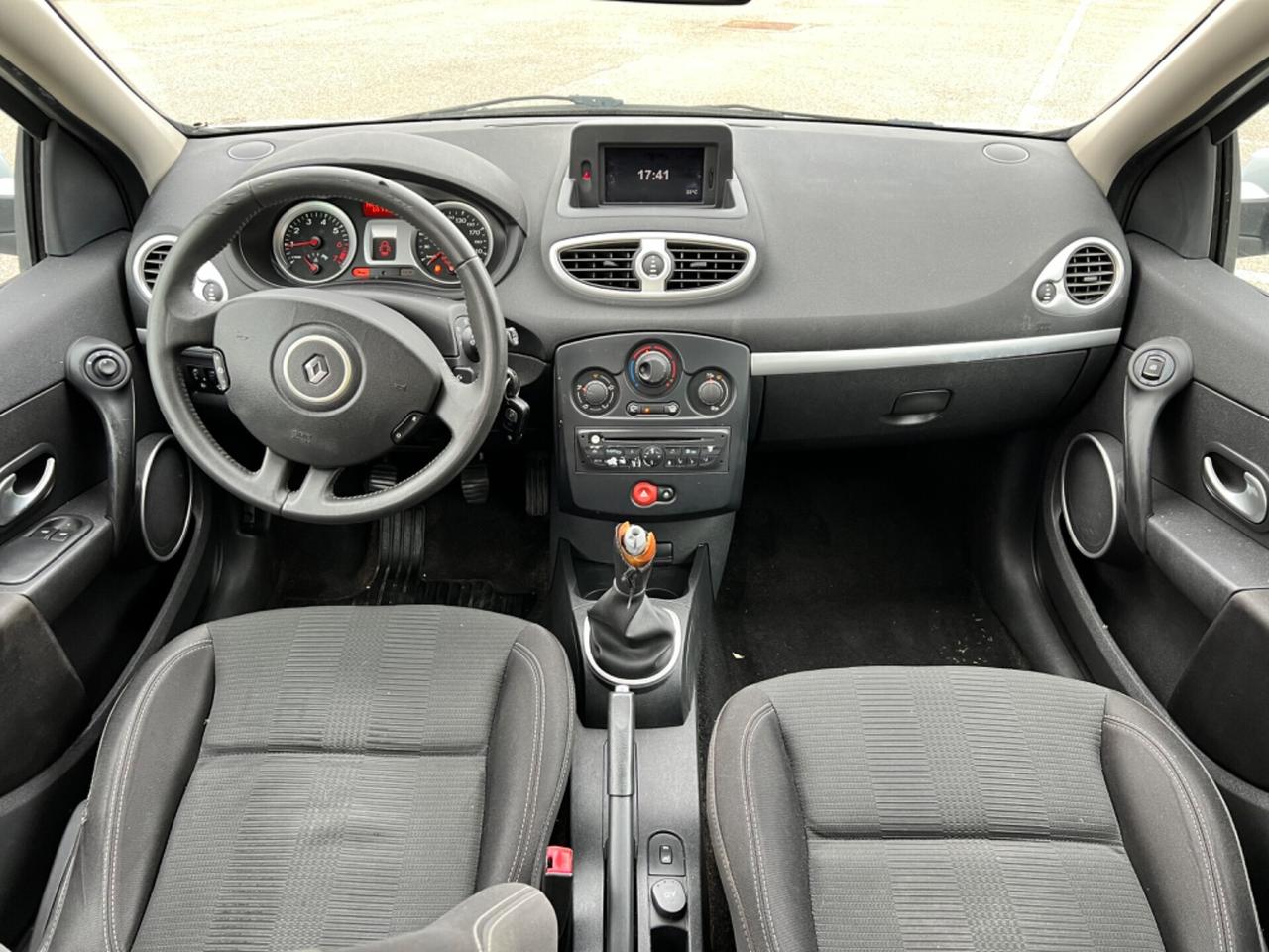 Renault Clio 1.2 16V 5 porte Confort