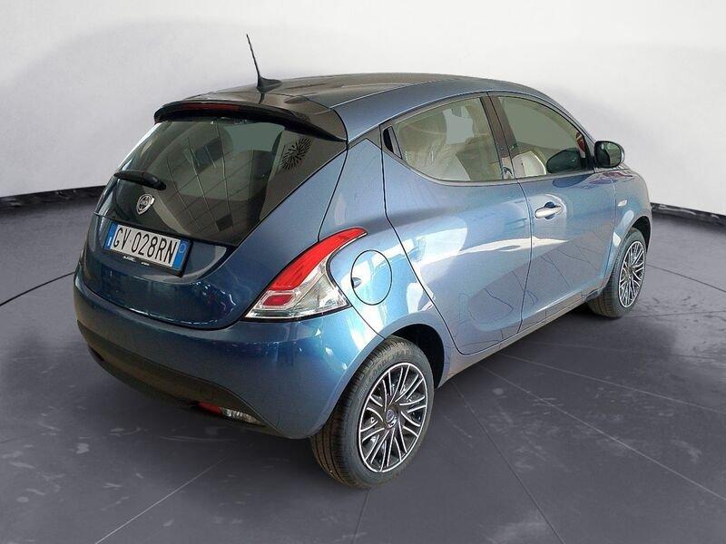 Lancia Ypsilon 3ª serie 1.0 FireFly 5 porte S&S Hybrid Oro