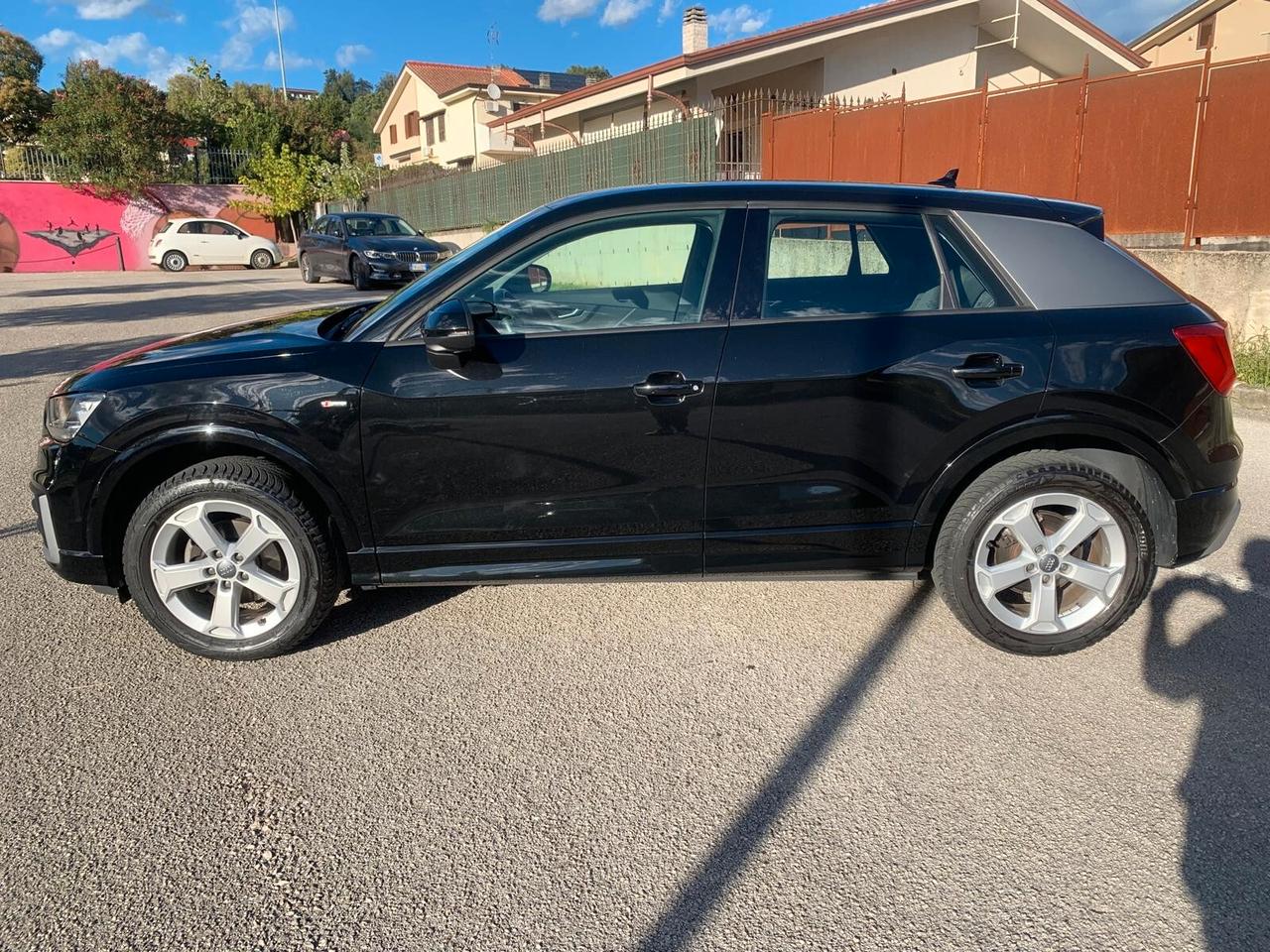 Audi Q2/30 TFSI/150CV/SLINE/CERCHI 18/PDC/CRUISE/NAVI/CLIMA/CRUISE CONTROL !!