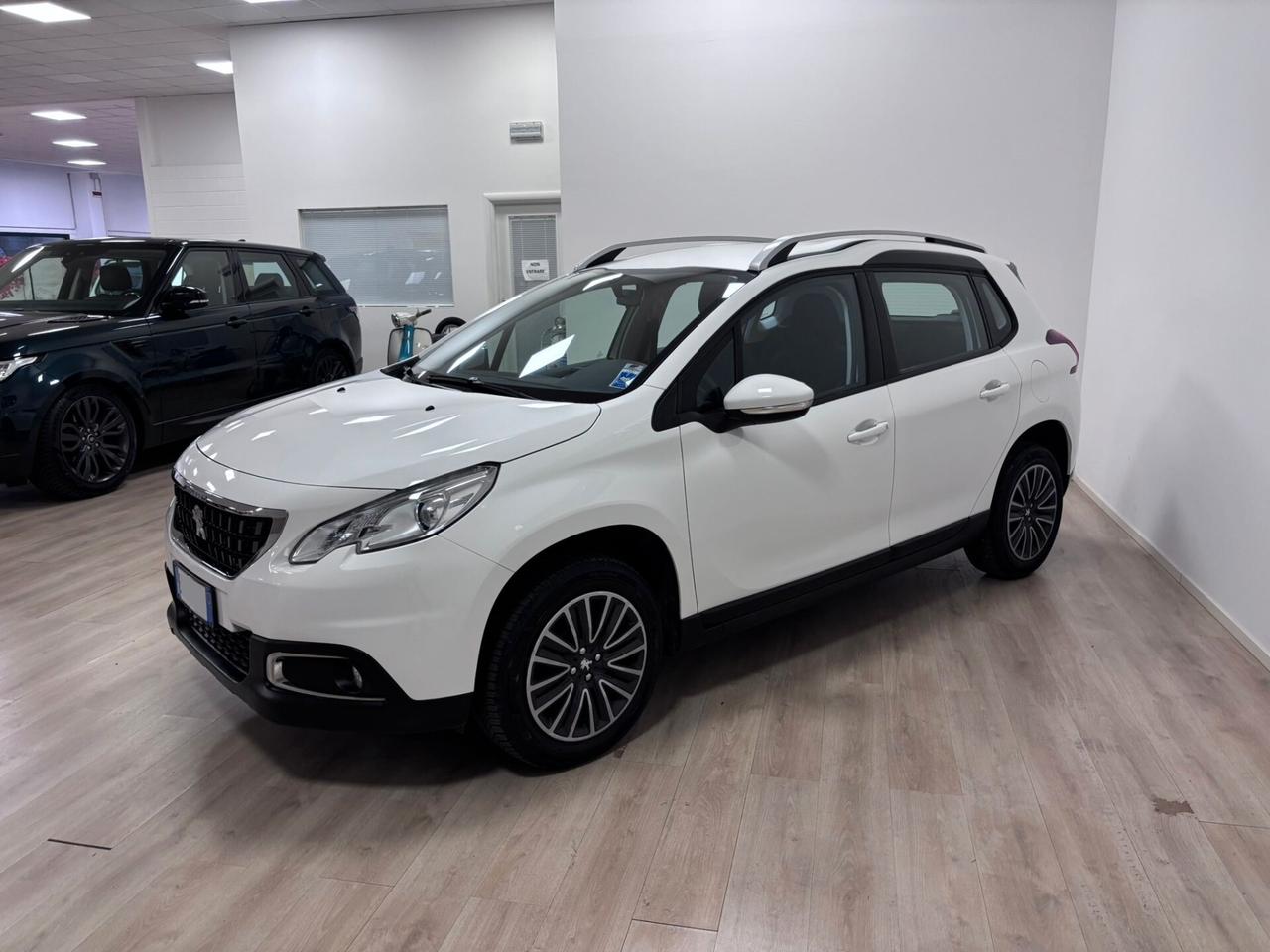 Peugeot 2008 PureTech 82 cv EURO 6