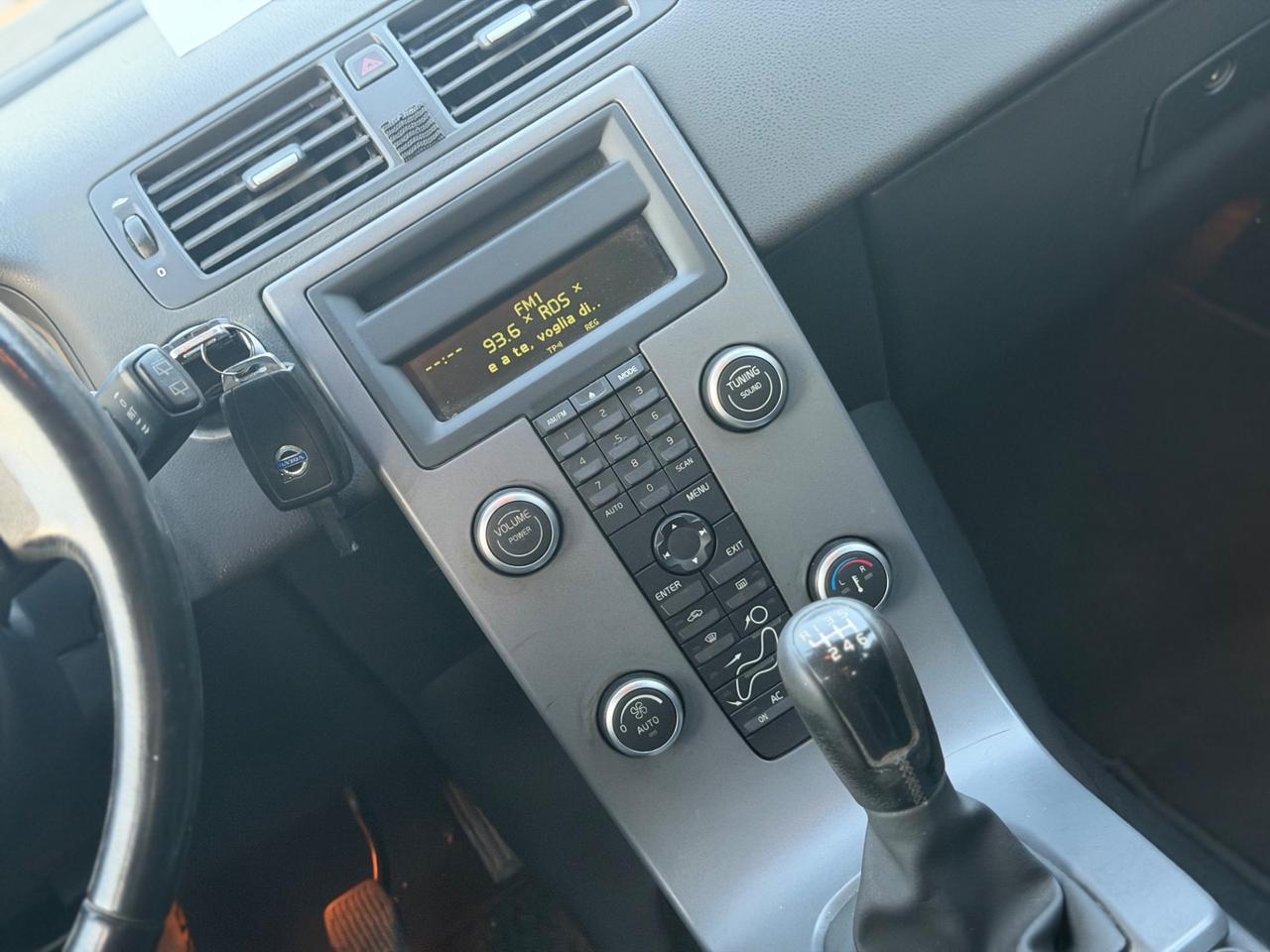 Volvo V50 1.6 DIESEL 2011 - CERCHI IN LEGA
