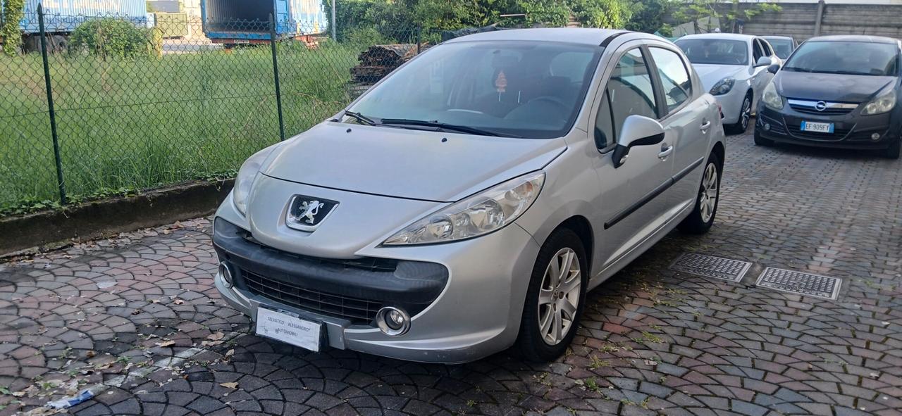 Peugeot 207 1.6 HDi neopatentati