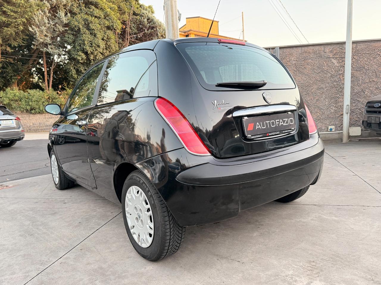 Lancia Ypsilon 1.2 Oro Bianco